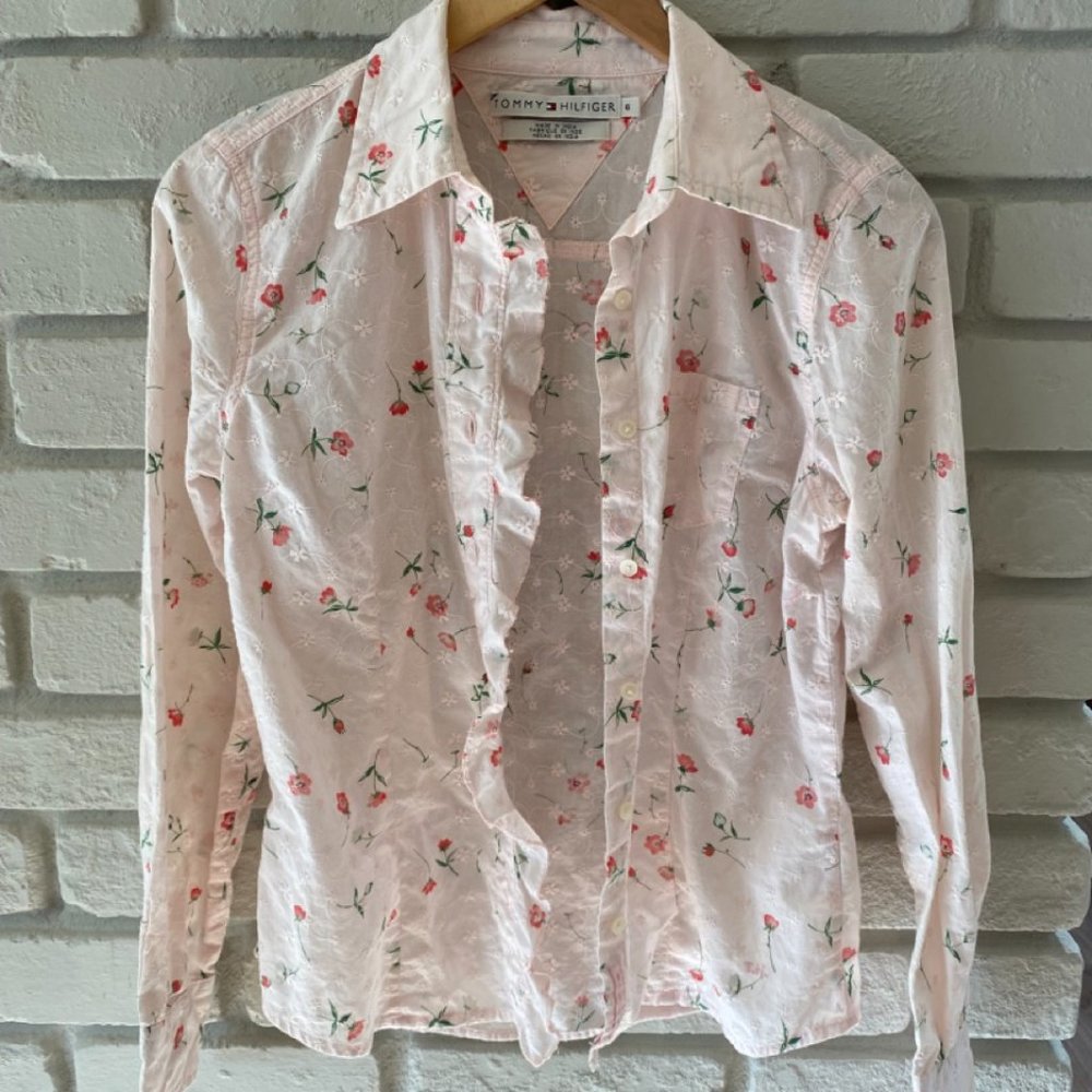 Tommy Hilfiger Vintage 90s Flower & Eyelet Button Down Shirt, Women's Size 6